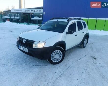 Белый Дачия Duster, объемом двигателя 1.6 л и пробегом 222 тыс. км за 6499 $, фото 1 на Automoto.ua