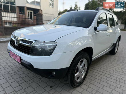 Дачия Duster 2013 в Ровно на Automoto.ua Белый Дачия Duster, объемом двигателя 1.6 л и пробегом 213 тыс. км за 7299 $, фото 1 на Automoto.ua