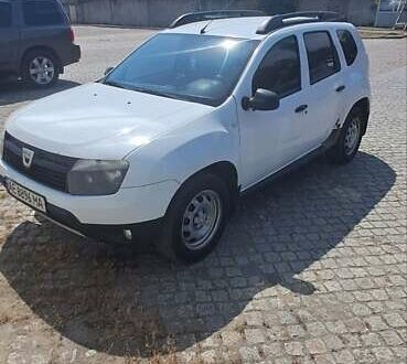 Дачия Duster 2013 в Днепре (Днепропетровске) на Automoto.ua Белый Дачия Duster, объемом двигателя 1.5 л и пробегом 403 тыс. км за 7500 $, фото 1 на Automoto.ua