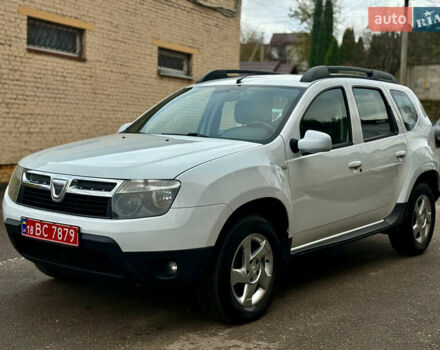 Дачия Duster 2013 в Ровно на Automoto.ua Белый Дачия Duster, объемом двигателя 1.6 л и пробегом 213 тыс. км за 7699 $, фото 1 на Automoto.ua