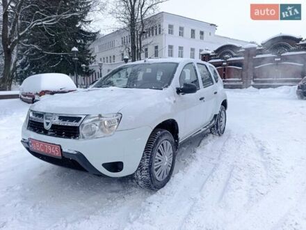 Белый Дачия Duster, объемом двигателя 1.6 л и пробегом 227 тыс. км за 6999 $, фото 1 на Automoto.ua