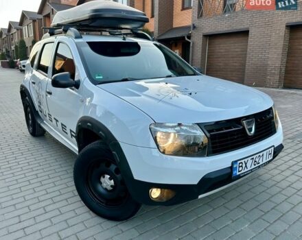 Белый Дачия Duster, объемом двигателя 1.6 л и пробегом 195 тыс. км за 9900 $, фото 1 на Automoto.ua