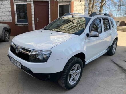 Белый Дачия Duster, объемом двигателя 1.5 л и пробегом 195 тыс. км за 10700 $, фото 1 на Automoto.ua