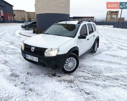 Белый Дачия Duster, объемом двигателя 1.6 л и пробегом 222 тыс. км за 6750 $, фото 1 на Automoto.ua