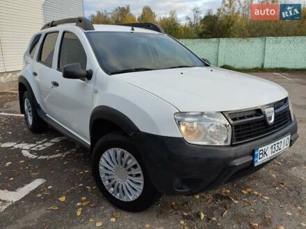 Белый Дачия Duster, объемом двигателя 1.6 л и пробегом 220 тыс. км за 7199 $, фото 1 на Automoto.ua