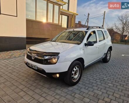 Белый Дачия Duster, объемом двигателя 1.5 л и пробегом 201 тыс. км за 8900 $, фото 1 на Automoto.ua