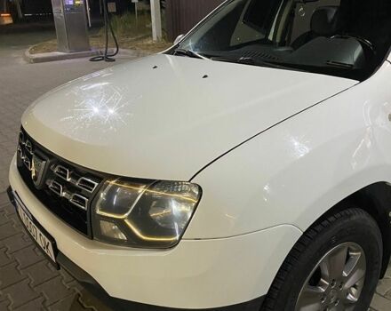 Белый Дачия Duster, объемом двигателя 1.5 л и пробегом 210 тыс. км за 10800 $, фото 1 на Automoto.ua