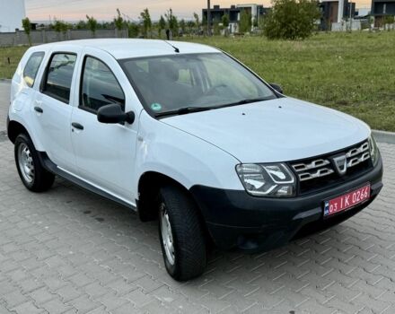 Белый Дачия Duster, объемом двигателя 1.6 л и пробегом 198 тыс. км за 8027 $, фото 1 на Automoto.ua