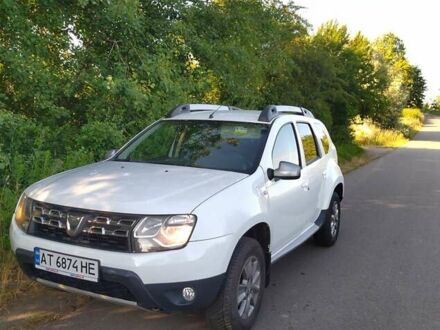 Дачия Duster 2015 в Львове на Automoto.ua Белый Дачия Duster, объемом двигателя 1.5 л и пробегом 190 тыс. км за 11900 $, фото 1 на Automoto.ua