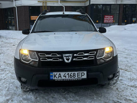 Белый Дачия Duster, объемом двигателя 1.46 л и пробегом 181 тыс. км за 11800 $, фото 1 на Automoto.ua
