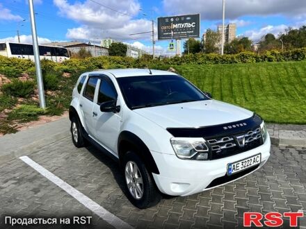Дачия Duster 2015 в Днепре (Днепропетровске) на Automoto.ua Белый Дачия Duster, объемом двигателя 1.6 л и пробегом 170 тыс. км за 9300 $, фото 1 на Automoto.ua