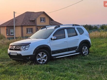 Белый Дачия Duster, объемом двигателя 1.5 л и пробегом 182 тыс. км за 9900 $, фото 1 на Automoto.ua