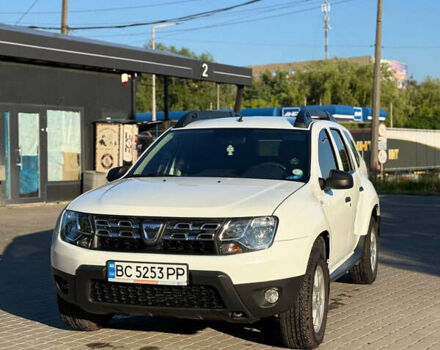 Белый Дачия Duster, объемом двигателя 1.46 л и пробегом 230 тыс. км за 10700 $, фото 1 на Automoto.ua