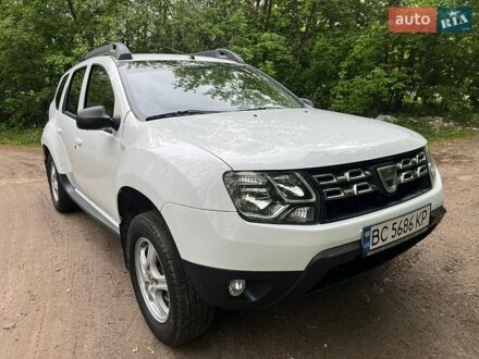 Белый Дачия Duster, объемом двигателя 1.46 л и пробегом 229 тыс. км за 9900 $, фото 1 на Automoto.ua