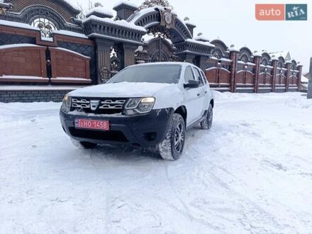 Белый Дачия Duster, объемом двигателя 1.6 л и пробегом 214 тыс. км за 7999 $, фото 1 на Automoto.ua