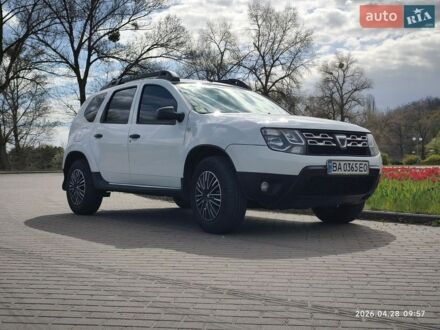 Белый Дачия Duster, объемом двигателя 1.6 л и пробегом 219 тыс. км за 10050 $, фото 1 на Automoto.ua