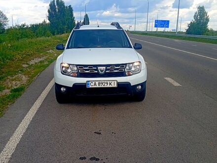Белый Дачия Duster, объемом двигателя 1.5 л и пробегом 238 тыс. км за 11000 $, фото 1 на Automoto.ua