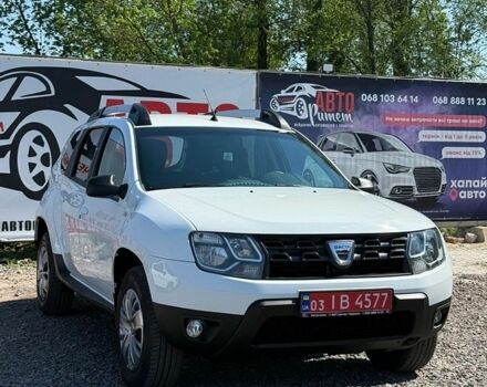 Белый Дачия Duster, объемом двигателя 1.5 л и пробегом 241 тыс. км за 12900 $, фото 1 на Automoto.ua