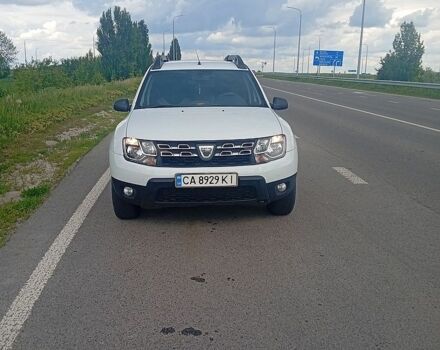 Белый Дачия Duster, объемом двигателя 1.46 л и пробегом 237 тыс. км за 11000 $, фото 1 на Automoto.ua