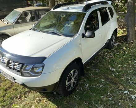 Дачия Duster 2017 в Киеве на Automoto.ua Белый Дачия Duster, объемом двигателя 1.2 л и пробегом 127 тыс. км за 10000 $, фото 1 на Automoto.ua