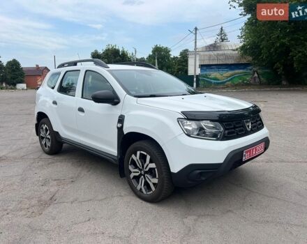 Белый Дачия Duster, объемом двигателя 1.5 л и пробегом 165 тыс. км за 15100 $, фото 1 на Automoto.ua