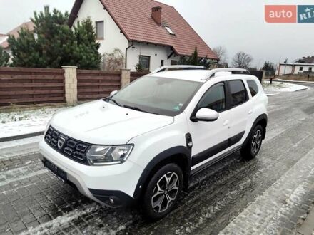Белый Дачия Duster, объемом двигателя 1.2 л и пробегом 127 тыс. км за 14500 $, фото 1 на Automoto.ua