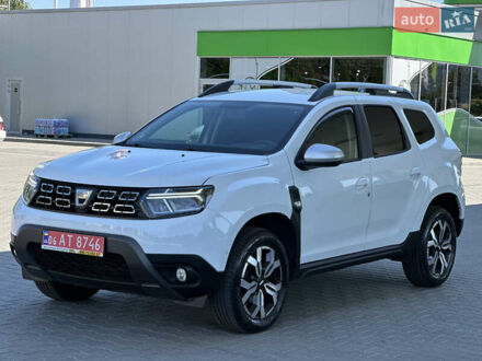 Белый Дачия Duster, объемом двигателя 1.3 л и пробегом 68 тыс. км за 16000 $, фото 1 на Automoto.ua
