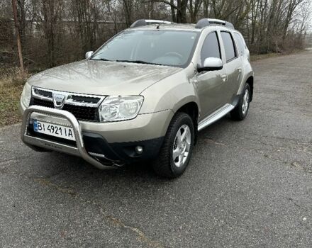 Бежевий Дачія Duster, об'ємом двигуна 1.6 л та пробігом 290 тис. км за 7600 $, фото 1 на Automoto.ua