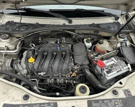 Бежевий Дачія Duster, об'ємом двигуна 1.6 л та пробігом 290 тис. км за 7600 $, фото 6 на Automoto.ua