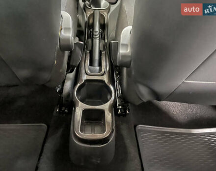 Бежевий Дачія Duster, об'ємом двигуна 1.5 л та пробігом 198 тис. км за 8650 $, фото 45 на Automoto.ua