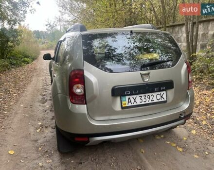 Бежевый Дачия Duster, объемом двигателя 1.5 л и пробегом 199 тыс. км за 7900 $, фото 2 на Automoto.ua