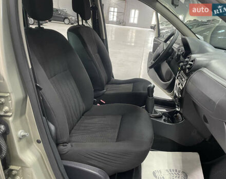 Бежевий Дачія Duster, об'ємом двигуна 1.5 л та пробігом 198 тис. км за 8650 $, фото 40 на Automoto.ua