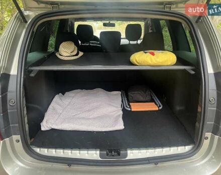 Бежевый Дачия Duster, объемом двигателя 1.5 л и пробегом 199 тыс. км за 7900 $, фото 8 на Automoto.ua