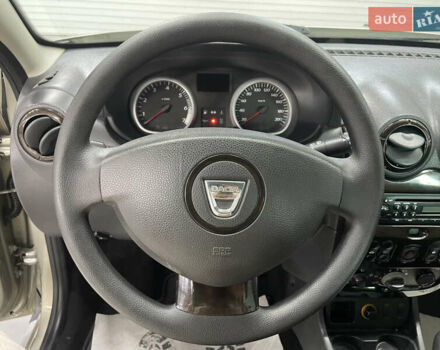 Дачія Duster 2011 у Стрые на Automoto.ua Бежевий Дачія Duster, об'ємом двигуна 1.5 л та пробігом 198 тис. км за 8950 $, фото 52 на Automoto.ua