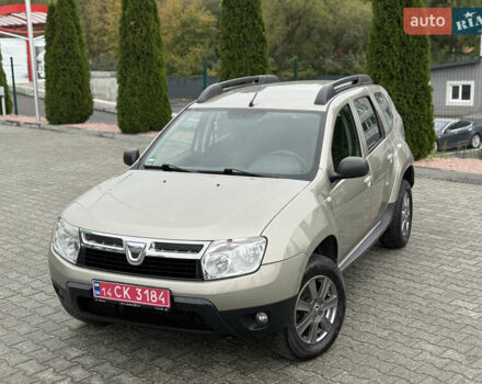 Бежевый Дачия Duster, объемом двигателя 1.6 л и пробегом 208 тыс. км за 7950 $, фото 1 на Automoto.ua