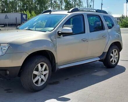 Бежевый Дачия Duster, объемом двигателя 1.5 л и пробегом 147 тыс. км за 9300 $, фото 1 на Automoto.ua