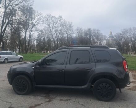 Черный Дачия Duster, объемом двигателя 1.5 л и пробегом 265 тыс. км за 8000 $, фото 3 на Automoto.ua