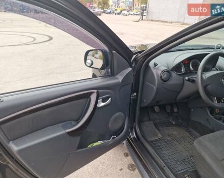 Черный Дачия Duster, объемом двигателя 1.46 л и пробегом 230 тыс. км за 7900 $, фото 17 на Automoto.ua