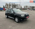 Черный Дачия Duster, объемом двигателя 1.5 л и пробегом 200 тыс. км за 8800 $, фото 2 на Automoto.ua