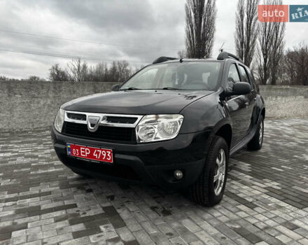 Черный Дачия Duster, объемом двигателя 1.6 л и пробегом 181 тыс. км за 8300 $, фото 1 на Automoto.ua