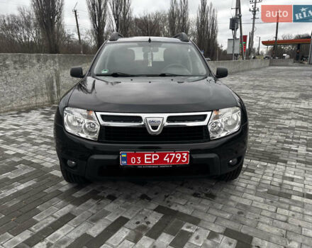 Черный Дачия Duster, объемом двигателя 1.6 л и пробегом 181 тыс. км за 8300 $, фото 2 на Automoto.ua