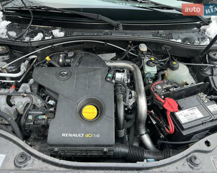Черный Дачия Duster, объемом двигателя 1.5 л и пробегом 180 тыс. км за 9300 $, фото 11 на Automoto.ua