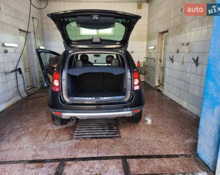 Черный Дачия Duster, объемом двигателя 1.6 л и пробегом 112 тыс. км за 9999 $, фото 21 на Automoto.ua