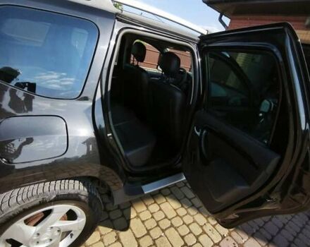 Черный Дачия Duster, объемом двигателя 1.6 л и пробегом 112 тыс. км за 9999 $, фото 11 на Automoto.ua
