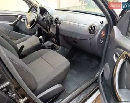 Черный Дачия Duster, объемом двигателя 1.6 л и пробегом 239 тыс. км за 8800 $, фото 31 на Automoto.ua