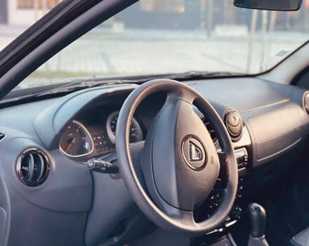 Черный Дачия Duster, объемом двигателя 1.6 л и пробегом 250 тыс. км за 7999 $, фото 7 на Automoto.ua