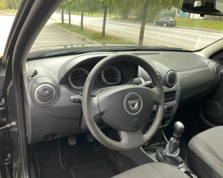 Черный Дачия Duster, объемом двигателя 1.6 л и пробегом 230 тыс. км за 7999 $, фото 4 на Automoto.ua