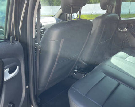 Черный Дачия Duster, объемом двигателя 1.6 л и пробегом 165 тыс. км за 8600 $, фото 16 на Automoto.ua