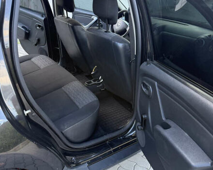 Черный Дачия Duster, объемом двигателя 1.5 л и пробегом 240 тыс. км за 7900 $, фото 13 на Automoto.ua