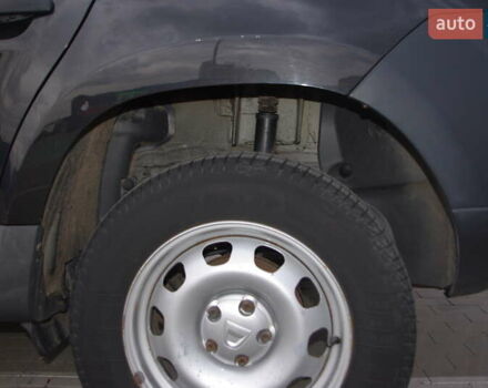 Чорний Дачія Duster, об'ємом двигуна 1.5 л та пробігом 235 тис. км за 8500 $, фото 16 на Automoto.ua
